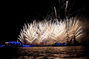 Das fulminante Feuerwerk im Hamburger Hafen